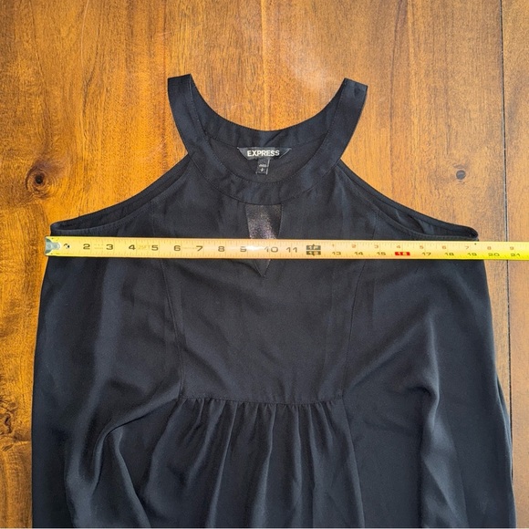 Express Women Sleeveless Top Shirt Small Black High Keyhole Neck Pleated Front S - Picture 8 of 9
